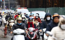 Hà Nội trở lại đông đúc sau kỳ nghỉ Tết Quý Mão