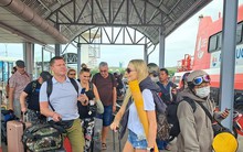 Phú Quốc 'bội thu', Nghệ An 'bỏ túi' gần 450 tỷ đồng từ du lịch Tết