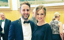 Kiếm gần 700 triệu đồng/năm, cặp vợ chồng trả sạch khoản nợ 3 tỷ đồng trong 3 năm nhờ thay đổi cách chi tiêu, ai cũng có thể học tập