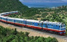 Khách đổi, trả vé tàu Tết Nguyên đán sẽ bị thu phí tới 30%