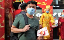 Một năm buôn đất lỗ, nhà đầu tư bất động sản vẫn “chuộng” mua vàng ngày Thần tài để lấy may