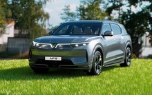 VinFast VF 9 hoàn toàn mới xuất hiện với nhiều chi tiết...lạ