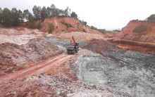 Đất hiếm Việt Nam - 'Kho báu' đang chờ khai thác