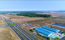 Đất công nghiệp hấp thụ cao kỷ lục, vượt xa năm ngoái, điều gì đang xảy ra tại hai miền Nam - Bắc?