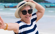 Sau 60 tuổi, cha mẹ "tiết kiệm" 2 thứ này với con cháu sẽ có tuổi già an nhàn, hạnh phúc