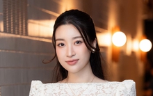 Đỗ Mỹ Linh khoe vóc dáng hậu sinh con ra sao mà khiến Tiểu Vy cùng dàn người đẹp phải thốt lên điều này