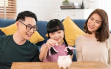 Chỉ bố mẹ biết chi tiêu tiết kiệm chưa đủ, 5 cách sau giúp con bạn có thói quen tài chính tốt như người lớn