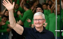 iPhone 15 “ế ẩm”, CEO Tim Cook “tức tốc” đến Trung Quốc tìm cách lấy lại vị thế trước "đối thủ một thời"
