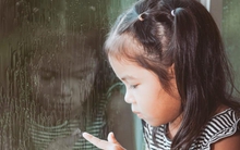 Khi con gặp chuyện, cha mẹ thờ ơ, thiếu niềm tin vào trẻ thường hỏi câu này