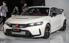 Nước gần Việt Nam mở bán Honda Civic giá 2 tỷ, khách đua nhau cọc tiền, được mua như trúng độc đắc