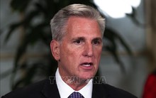 Chủ tịch Hạ viện Mỹ đối mặt với rủi ro mất chức