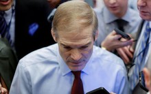 Bầu Chủ tịch Hạ viện Mỹ: Nhân vật được ông Trump ủng hộ bỏ cuộc