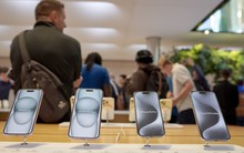 Nhà đầu tư của công ty vốn hoá lớn nhất thế giới gặp nhiều 'tin dữ': Mất trắng hơn 300 tỷ USD trong 3 tháng, cổ phiếu liên tiếp rớt giá vì triển vọng tăng trưởng ảm đạm