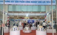 Nhiều sản phẩm công nghiệp sáng tạo thu hút khách tham quan tại hội chợ Việt Nam - Nhật Bản