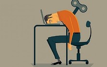 "Cú tát" đời thực nhìn từ 4 người: 2 người học giỏi "còng lưng" nơi công sở, người "đội sổ" có cuộc sống bất ngờ!