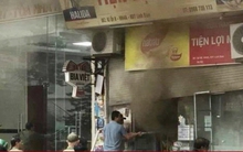 Hà Nội: Cháy cửa hàng tiện lợi ở chung cư Linh Đàm, nghi do chập điện