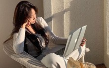 "Cú sốc" khiến giới trẻ học cách tiết kiệm: Người tiêu 800 ngàn/tháng, người chỉ mua vài bộ quần áo, không ăn ngoài