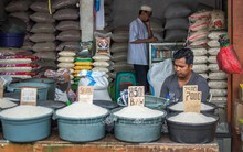 Biện pháp thích nghi với giá gạo tăng cao của người dân Indonesia