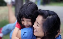 Không cần trừng phạt, cha mẹ dùng cách này khiến những em bé khó bảo cũng trở nên ngoan ngoãn