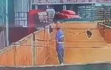 Lộ clip công nhân 'tè bậy' vào kho nguyên liệu, nhà máy bia khốn đốn