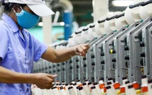 Vì sao lợi nhuận hai 'ông lớn' dệt may ở miền Trung giảm mạnh?