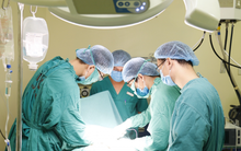 Người phụ nữ đau vai gáy, đi khám phát hiện ung thư phổi: Bác sỹ BV K chỉ ra 12 dấu hiệu quan trọng nhất