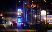 Bé gái 10 tuổi kể lại ký ức kinh hoàng trong vụ xả súng làm 22 người thiệt mạng