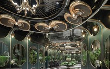 Du khách choáng ngợp với nhà vệ sinh xa hoa như cung điện