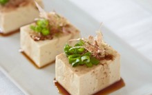 Món ăn bán đầy chợ Việt, người Nhật coi là "thực phẩm trường thọ", giúp giảm mỡ và đường huyết