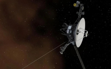 Từ khoảng cách hàng chục tỷ km, NASA làm cách nào để cập nhật phần mềm cho phần cứng 'cổ xưa' trên tàu vũ trụ 46 năm tuổi?