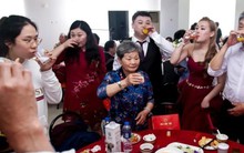 Chồng bận kinh doanh, vợ lừa cưới 3 đàn ông khác, 'kiếm' 2,2 tỷ đồng