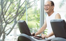 Làm 4 việc này dễ dàng, đàn ông ngoài 50 tuổi yên tâm vì sức khỏe sung mãn như mới 30