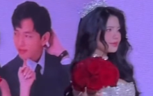 Diện váy cưới trăm triệu đồng trong ngày hạnh phúc, đây là biểu cảm của nữ MC quyến rũ nhất làng game