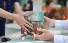 Tỷ lệ vốn ngắn hạn cho vay trung dài hạn tại nhóm ngân hàng cổ phần bất ngờ tăng mạnh, vượt xa mức trần quy định