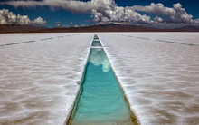 Hàng loạt ông lớn Nga, Mỹ, Trung Quốc, Canada đang rục rịch đổ bộ tới mảnh đất nắm giữ ‘kho báu của thời đại mới’: Chuyện gì đã xảy ra?