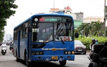 Dự kiến chi hơn 350 tỷ đồng thuê hệ thống thu vé tự động cho xe buýt