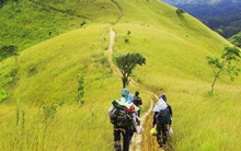 Cung đường leo núi mới đây chính thức đưa vào khai thác, mang vẻ đẹp gai góc, từng xuất hiện trên phim điện ảnh
