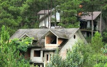 Hàng chục biệt thự bỏ hoang, nhiều công trình trái phép tại hồ Tuyền Lâm