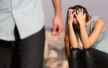 Tôi cho con ruột 1 căn nhà, tặng con riêng của vợ 1 tỷ khi kết hôn: Vợ tức giận, đòi ly dị ngay