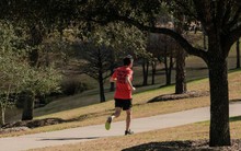 Giám đốc 42 tuổi bất ngờ phát hiện cơn đau tim nhờ 1 dấu hiệu trong lúc chạy bộ buổi sáng