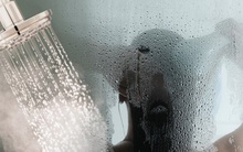 Tắm trước hay gội đầu trước mới tốt cho sức khỏe? Làm ngược có thể 'rước' bệnh vào người