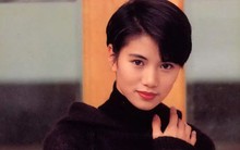 Mỹ nhân nổi tiếng "không sợ ai" 52 tuổi vẫn trẻ đẹp, bị "cấm sóng" 14 năm chỉ vì lỡ 1 cuộc gọi