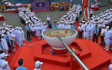 Công ty xác lập kỷ lục Guiness tô phở lớn nhất thế giới phải 2.000 người ăn mới hết: Đứng đầu thị trường mì ăn liền Ba Lan, đã xuất 1 tỷ sản phẩm Made in Vietnam ra thế giới