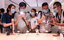 Hot hơn cả iPhone: Một thương hiệu điện thoại "oanh tạc" thị trường tỷ dân khi bán 1 triệu chiếc chỉ trong 1 tuần, hàng không đủ để bán