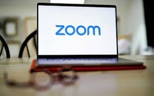 Phất lên nhờ đại dịch Covid-19, Zoom đang loay hoay tìm đường sống mới