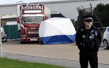 Pháp xét xử 19 bị cáo trong vụ 39 người Việt tử vong trong thùng xe container tại Anh