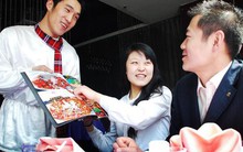 Trên bàn tiệc người EQ cao sẽ chọn 3 món này: Không cần thứ đắt nhất nhưng vẫn có thể "lấy lòng người"