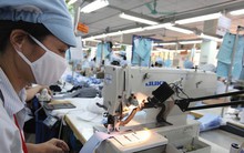 Kinh doanh 'lao dốc', ngành dệt may đặt kỳ vọng vào mùa mua sắm cuối năm