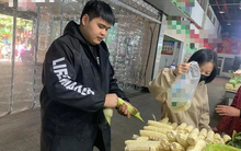 Bỏ việc về quê ôm 44 mẫu đất trồng rau, 9X có thu nhập cao hơn dân văn phòng tiết lộ 1 sự thật