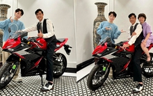 Sau Fortuner, Đức Phúc tiếp tục chi gần 100 triệu mua Honda CBR150R tặng bố nhân dịp sinh nhật